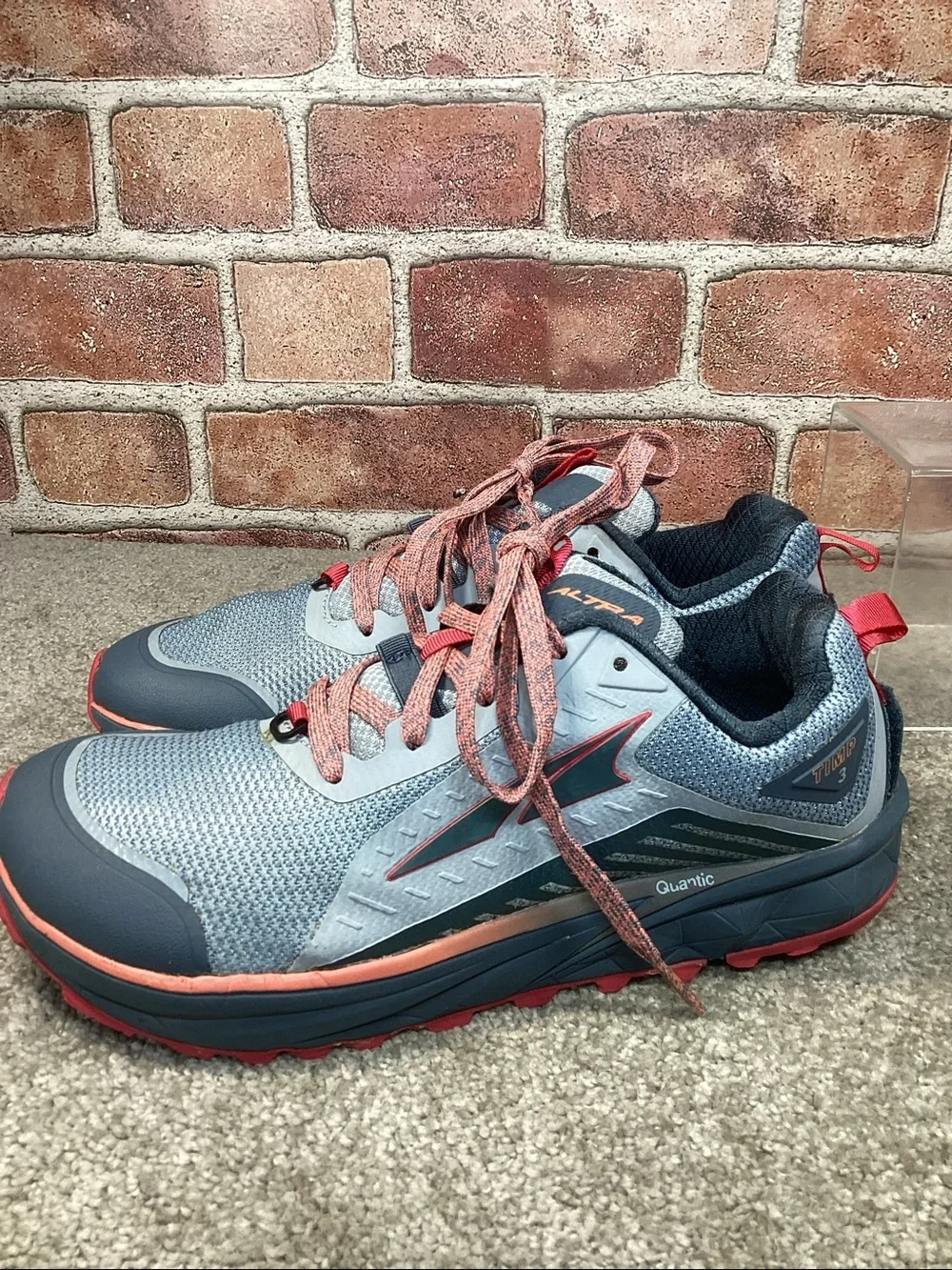 Altar Timp 3 women’s running shoes sneakers size 7